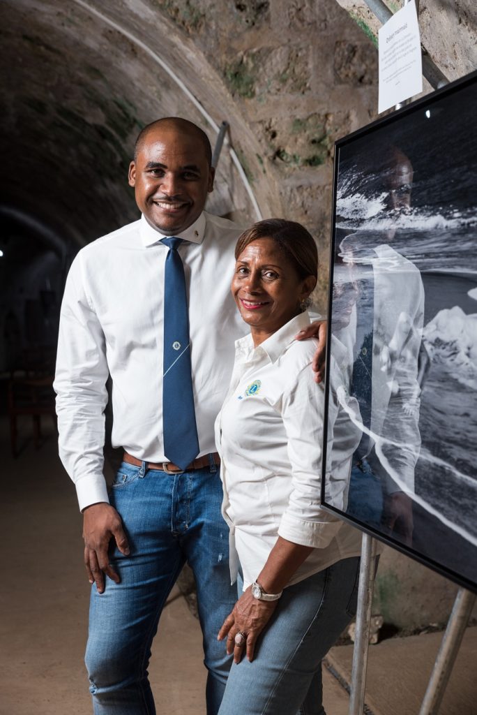 Peinture d'Alain Lacki à l'exposition du Lions Club organisée avec l'UDAG en Guadeloupe