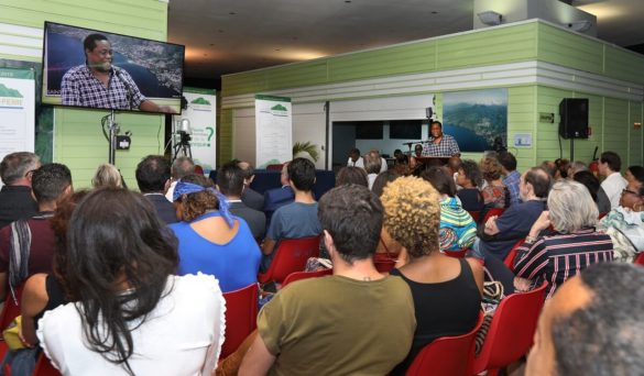 Conférence lors des Ateliers de Saint Pierre organisés par Contact-Entreprises