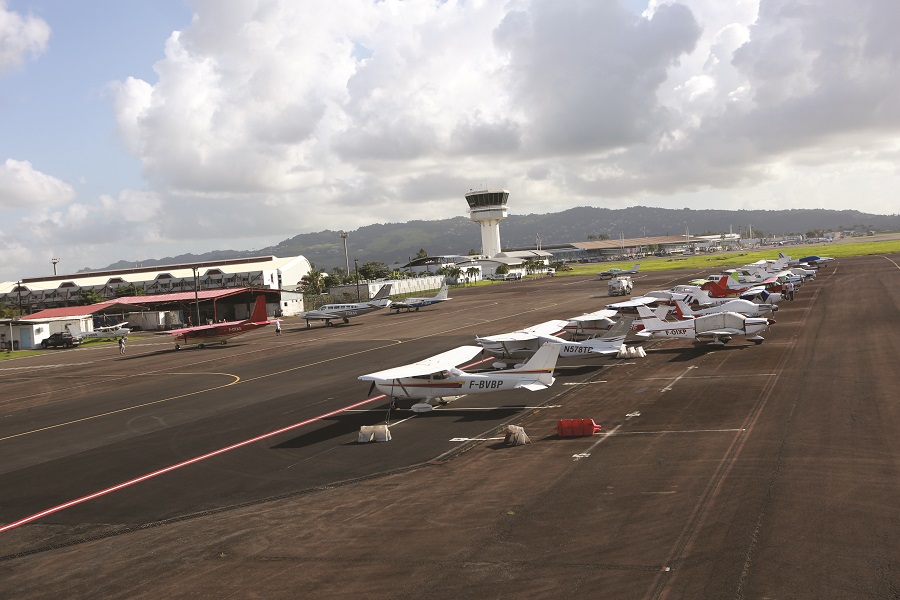 Tarmac aéroport Guadeloupe Pôle Caraïbes