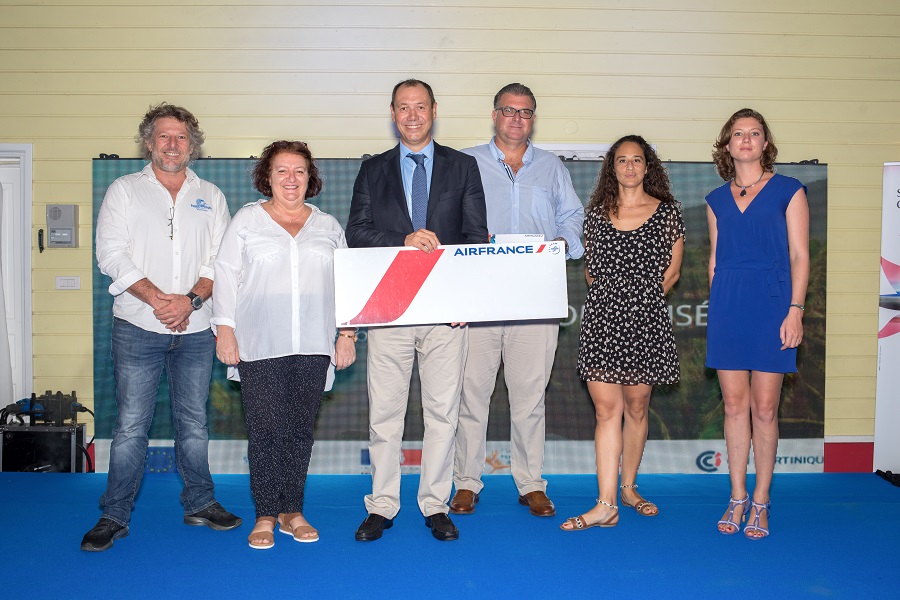 Remise du prix Air France à la cérémonie Qualité Tourisme de la CCIM