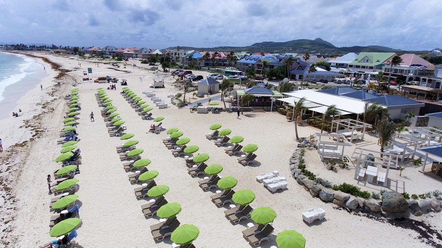 Plage de Saint-Martin réaménagée après Irma