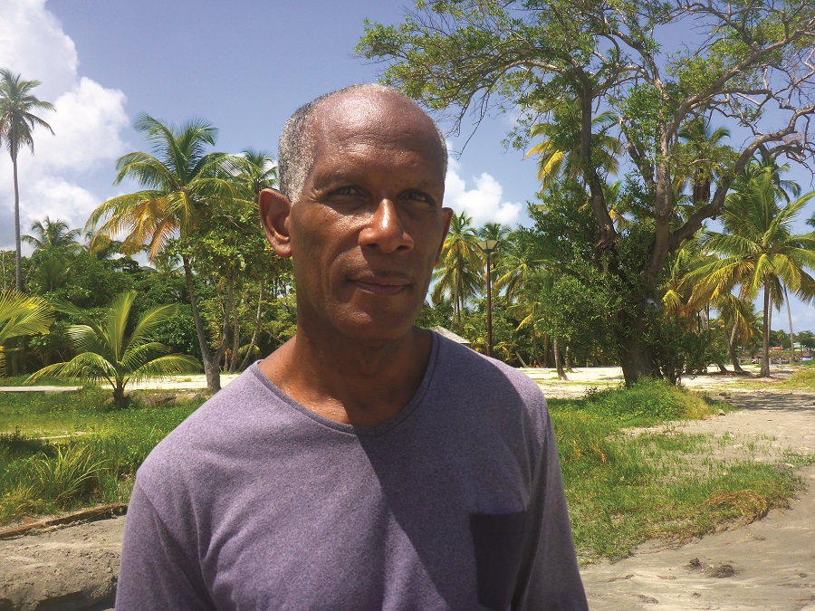 Eddy Isaas, éducateur spécialisé aux ateliers de Matouba