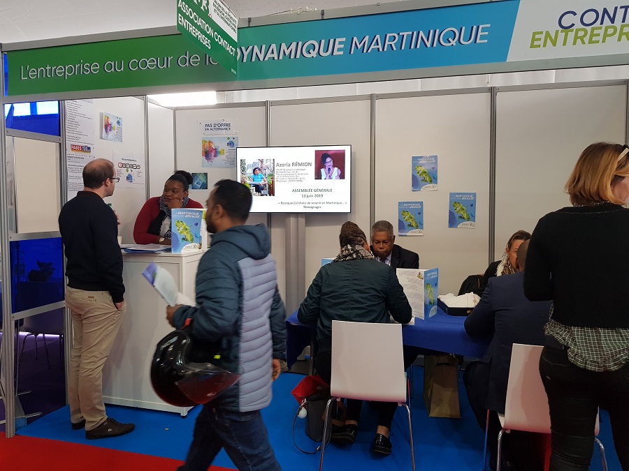 Stand de Contact-Entreprises au salon Paris pour l'emploi