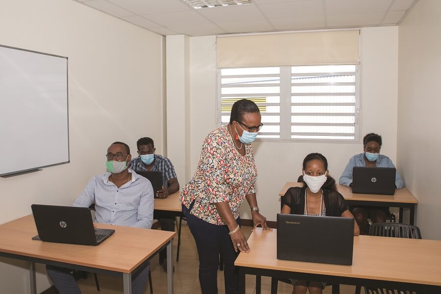 Formation à distance et en présentiel - JMJ Formation - Martinique