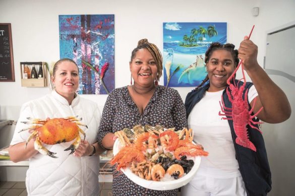 Laurence Gemin et son équipe - Le Palais de la Mer - Poissonnerie en Guadeloupe