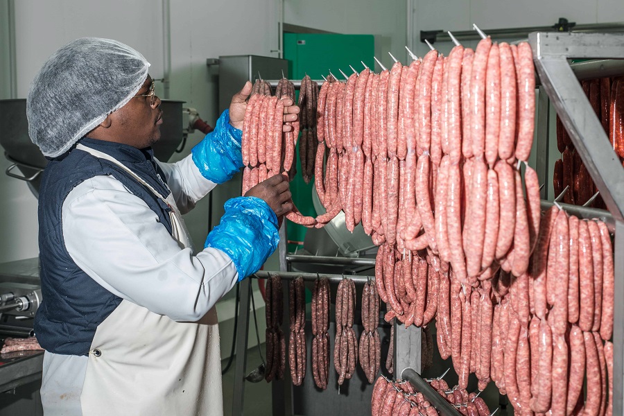 Production saucisses locales - Sotradev - Martinique