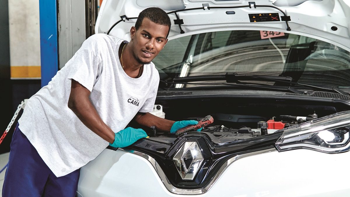 Cama s’engage pour la formation à la maintenance automobile