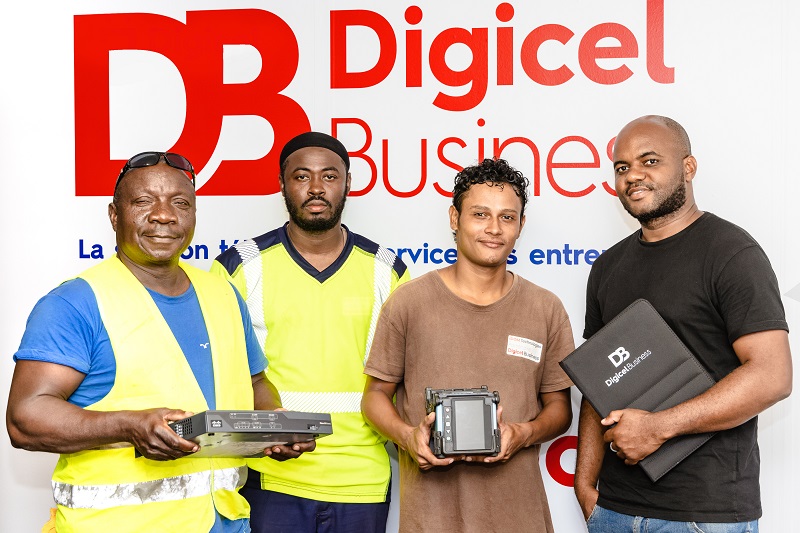Equipe technique Digicel Business Guyane