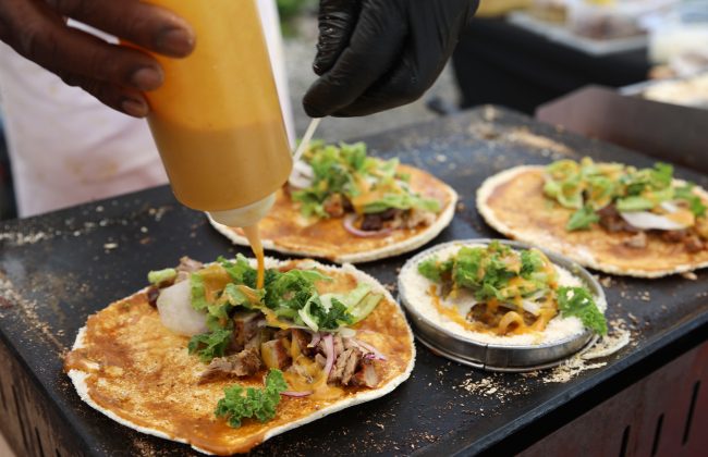 Tacos lors d'une Friday night aux Trois Ilets