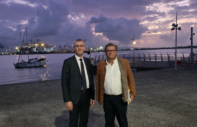 La Fondation du SMA est présidée par le général Jean-Pierre Metz (à gauche) et dirigée par Guillaume Villemot.