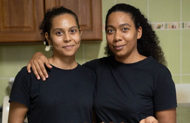 Anaïs et Clarisse Renau-Ferrer.